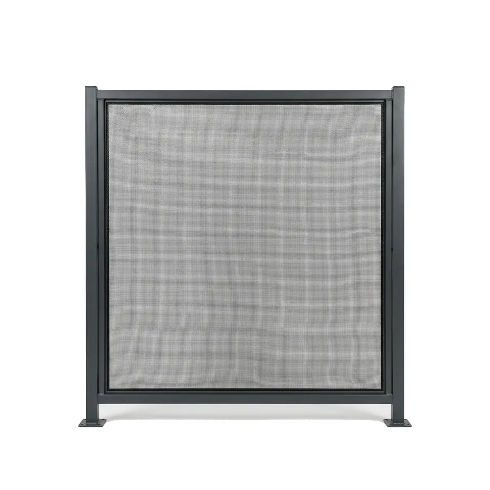 Mesh pool fence